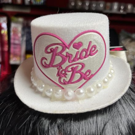 Bride to Be Leánybúcsú fejdísz - mini fehér kalap